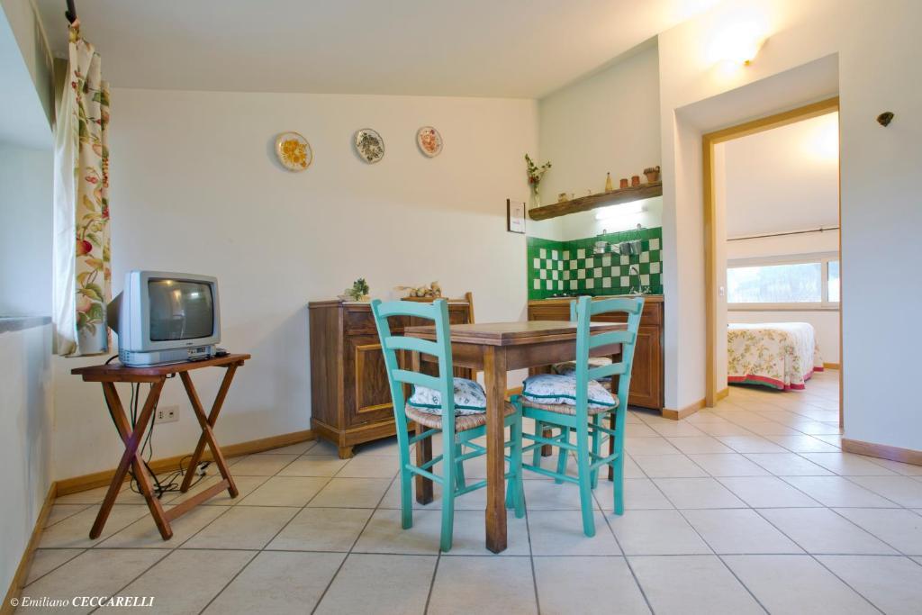 Agriturismo Valle Siriaca Castelnuovo Di Porto Cameră foto